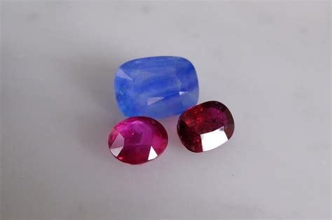 12ct Unheated Blue Sapphire Sri Lanka | Gem Gardener