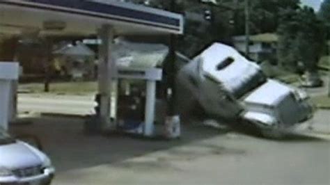 Amazing Video: Truck Slams into Gas Station | Fox News Video