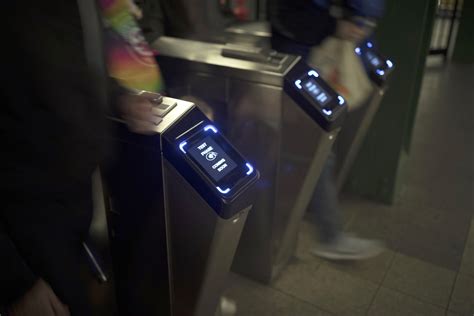 New York’s MTA to Give Fare Incentives to Boost Ridership - Bloomberg