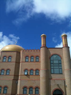 EMDAD RAHMAN - ALL IN A DAY'S WORK: Al Rahma Mosque and Cultural Centre ...