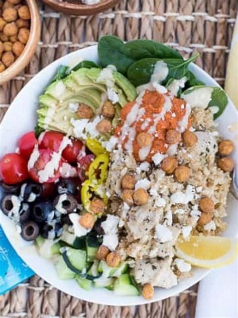 INSTANT POT MEDITERRANEAN QUINOA BOWL WITH LEMON GARLIC CHICKEN STORY