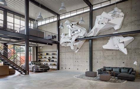 Contemporary Industrial House Features an Expressive Interior of Raw Steel