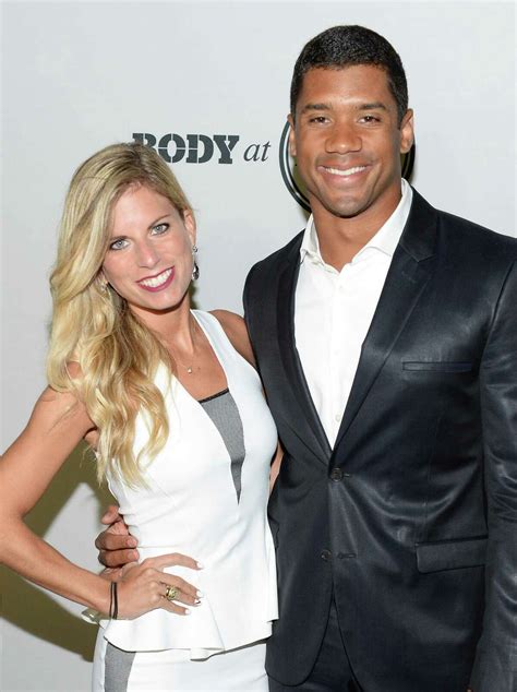 Just what is up with Russell Wilson's divorce?