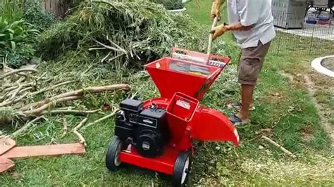 MTD 5HP Wood Chipper/shredder - YouTube