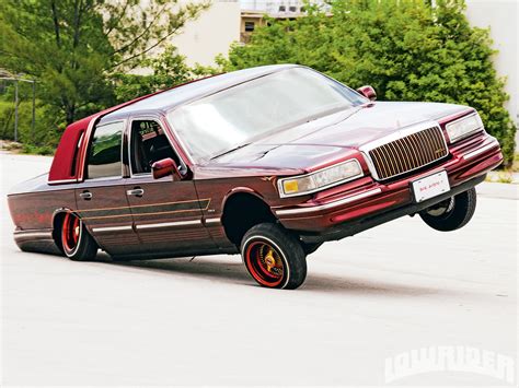 1996 Lincoln Town Car - Lowrider Magazine