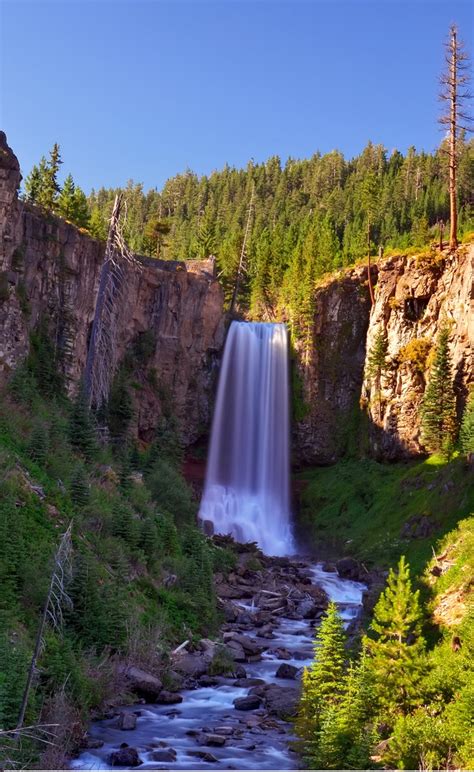 Tumalo Falls, Deschutes National Forest, Oregon , USA: - PixoHub