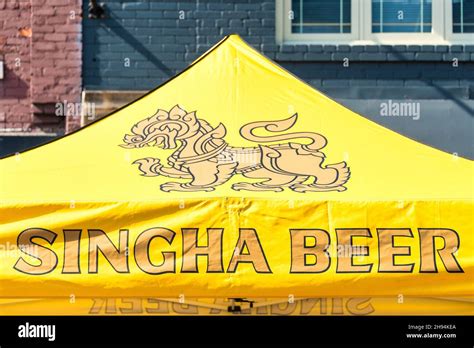 Singha beer sign hi-res stock photography and images - Alamy