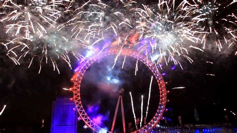 2013 London Eye Firework - YouTube