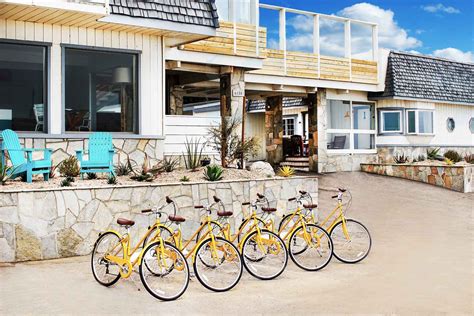 cambria-beach-lodge_exterior-bikes