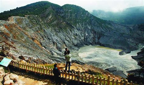 Lokasi Gunung Tangkuban Perahu, Tempat Wisata di Jawa Barat Yang Menjadi Simbolik Kota Bandung ...