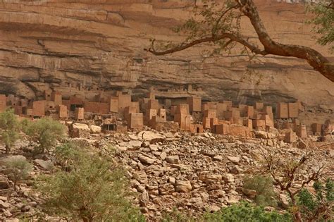 Cliff Villages of Bandiagara - The Land of the Dogons - HeritageDaily - Archaeology News