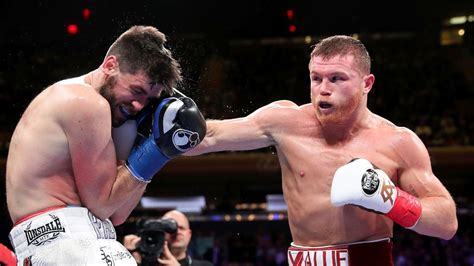 Canelo Alvarez Earns Knockout Victory Over Rocky Fielding | WMIX