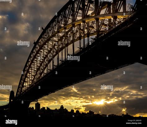 Sydney Harbour Bridge Sunrise Stock Photo - Alamy