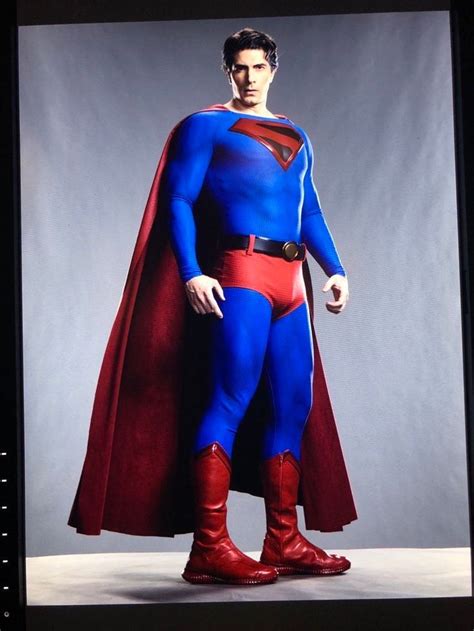 CRISIS ON INFINITE EARTHS: Another New Look At Brandon Routh's KINGDOM ...