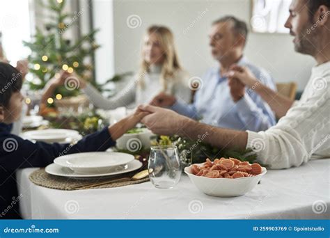 Family Praying Together during the Christmas Stock Image - Image of ...