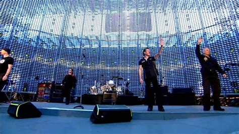 U2 Vertigo Tour Milan 2005 TRAILER HD - YouTube