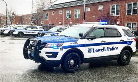 Lowell police officer charged with raping homeless teen – Fall River Reporter