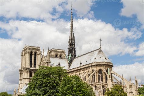 Notre Dame Cathedral 10913838 Stock Photo at Vecteezy