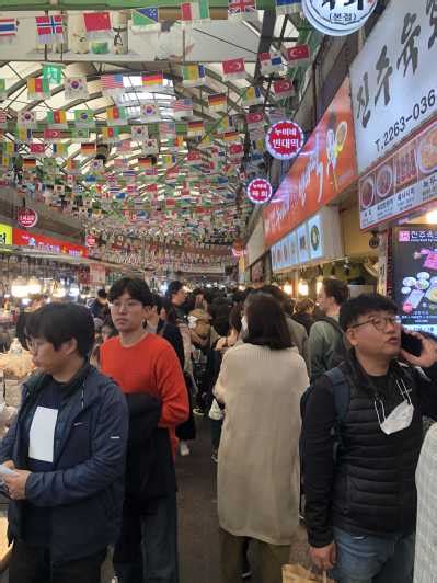 Seoul: Guided Foodie Walking Tour with Tastings | GetYourGuide