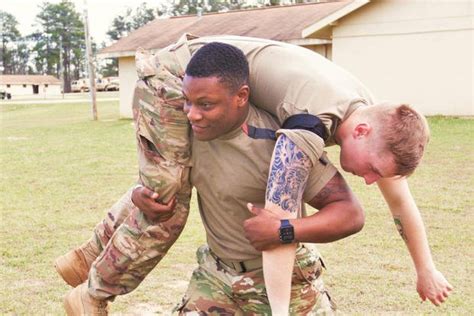 This 'Dirty Dozen' Test Will Gauge Your Military Tactical Fitness | Military.com