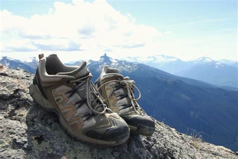 Best Lightweight Hiking Shoes: Field-Trialed & Tested [[year] Update ...