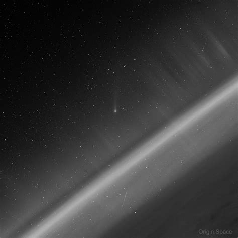 Comet Leonard from Space - Astronomy daily picture for December 15 (2021) | Daily Picture | Best ...