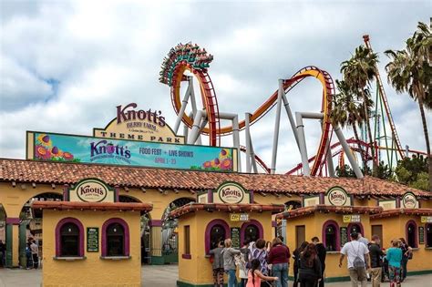 Knott's Berry Farm Plans to Hire 1700 Associates for 2021 Season at Southern California Theme ...