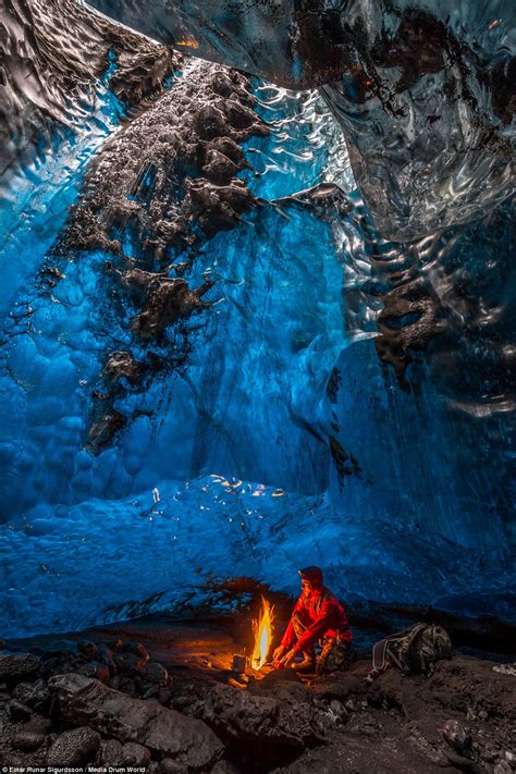 Photographer captures ice cave network beneath Iceland's Vatnajokull glacier | Daily Mail Online
