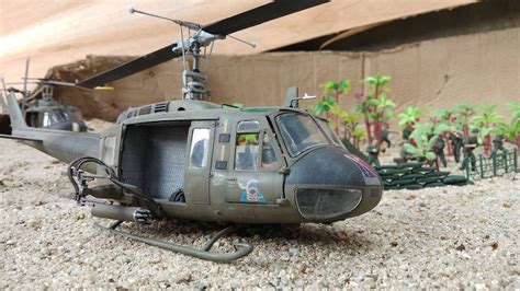 Huey Helicopter Toy soldiers Army men base Action figure - YouTube