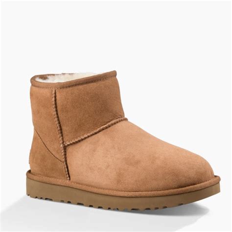 UGG Women's Classic Mini II Boot Chestnut | Laurie's Shoes