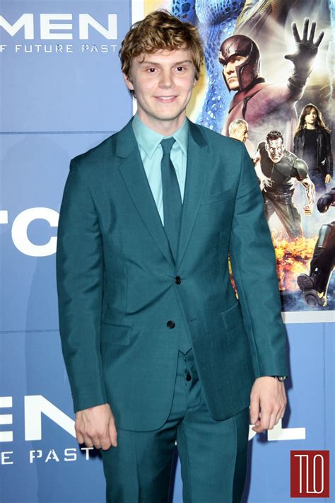 Evan Peters at the "X-Men: Days Of Future Past" New York Premiere - Tom ...