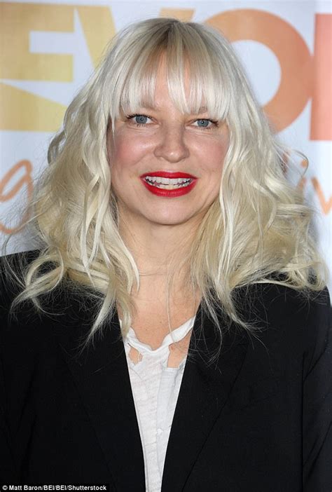 Sia's incredible transformation in pictures | Daily Mail Online