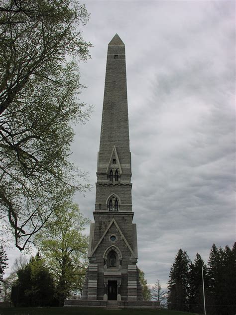 Explore the Saratoga Battlefield Monument