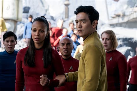 'Star Trek' Crew Boldly Looks Beyond Tragedies, Conflicts - Front Row ...