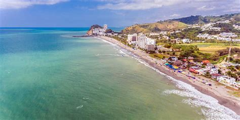 Same beach, Ecuador - Travel Guide, Places to go, Things to do - PlanetAndes