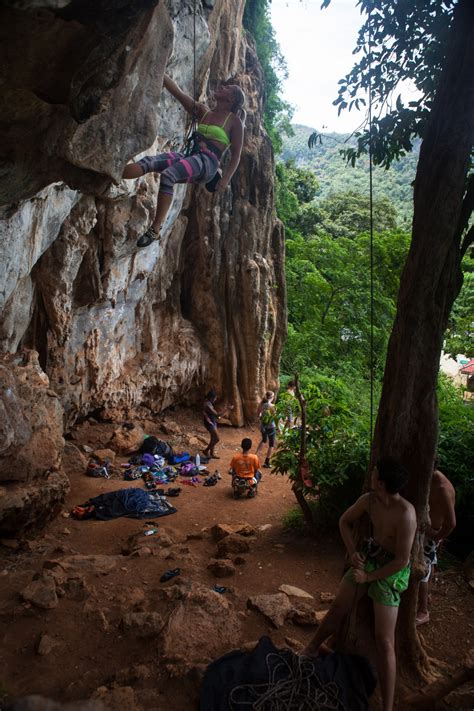 Climbing in Ton Sai, Thailand | The Unravel