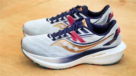 SHOE REVIEW: Saucony Triumph 20 - Canadian Running Magazine