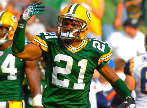 Download Green Bay Charles Woodson Green Bay Packers Sports Wallpaper