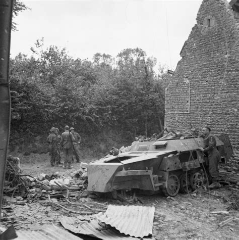 Tanks in Battle of Normandy - Part I in 31 Photographs in 2020 | Battle of normandy, Tank, Normandy