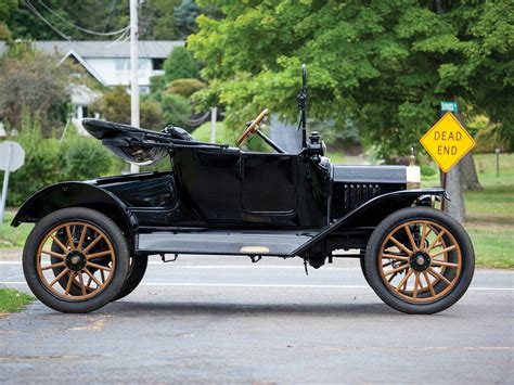 1915 Ford Model T Runabout | Hershey 2014 | RM Sotheby's