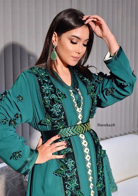 Hind Iraqi | Moroccan caftan, Moroccan fashion, Moroccan dress