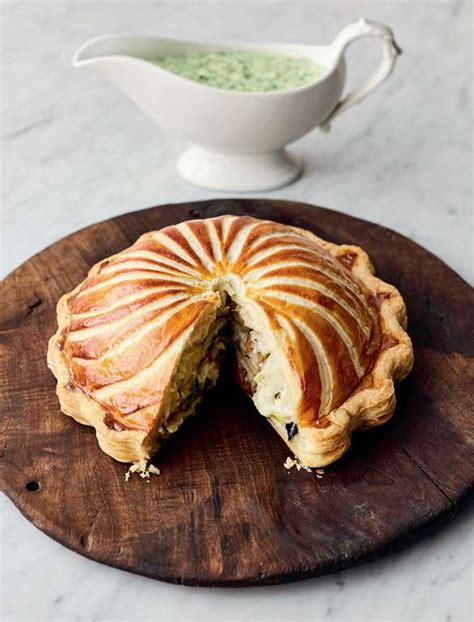 Jamie Oliver's Vegetarian Pithivier Pie | Christmas Recipe