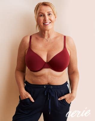 Aerie's Latest Campaign Features Women in Wheelchairs, With Colostomy ...