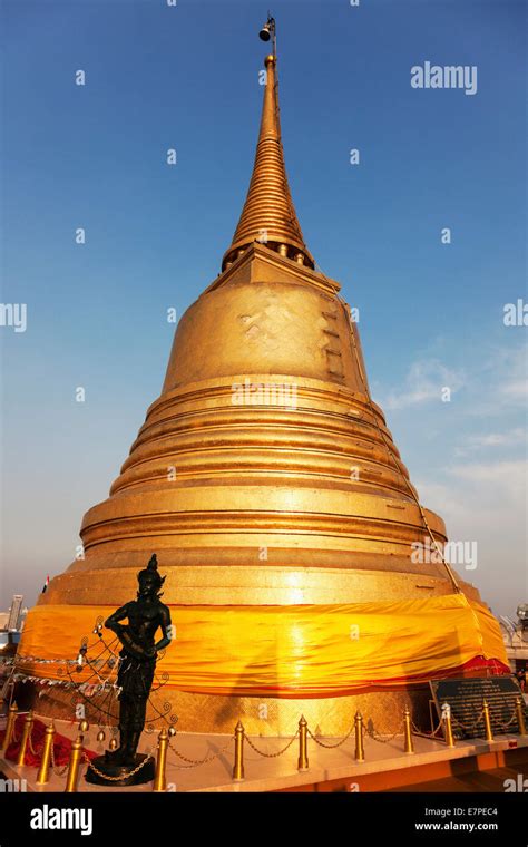 Thailand, Bangkok, Wat Saket Stock Photo - Alamy