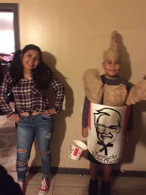 KFC Costume 2016 #halloweencostume | Halloween costumes, Fashion, Costumes