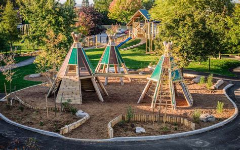 Ottawa Montessori School Playground | Earthscape | Playground areas, Outdoor playground ...