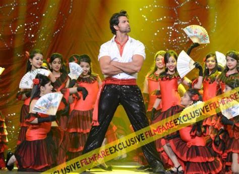 Hrithik Roshan: hrithik roshan dance pics