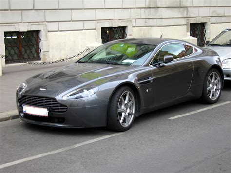 Car News: Aston martin v8 vantage