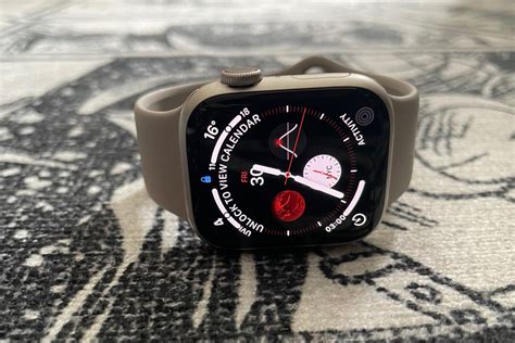 Apple Watch Series 8 Review: New Features, Price, WatchOS 9, Battery Life