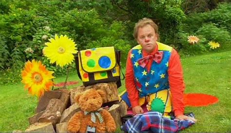 Something Special - Mr Tumble - S3E19 - Forest Art - video Dailymotion